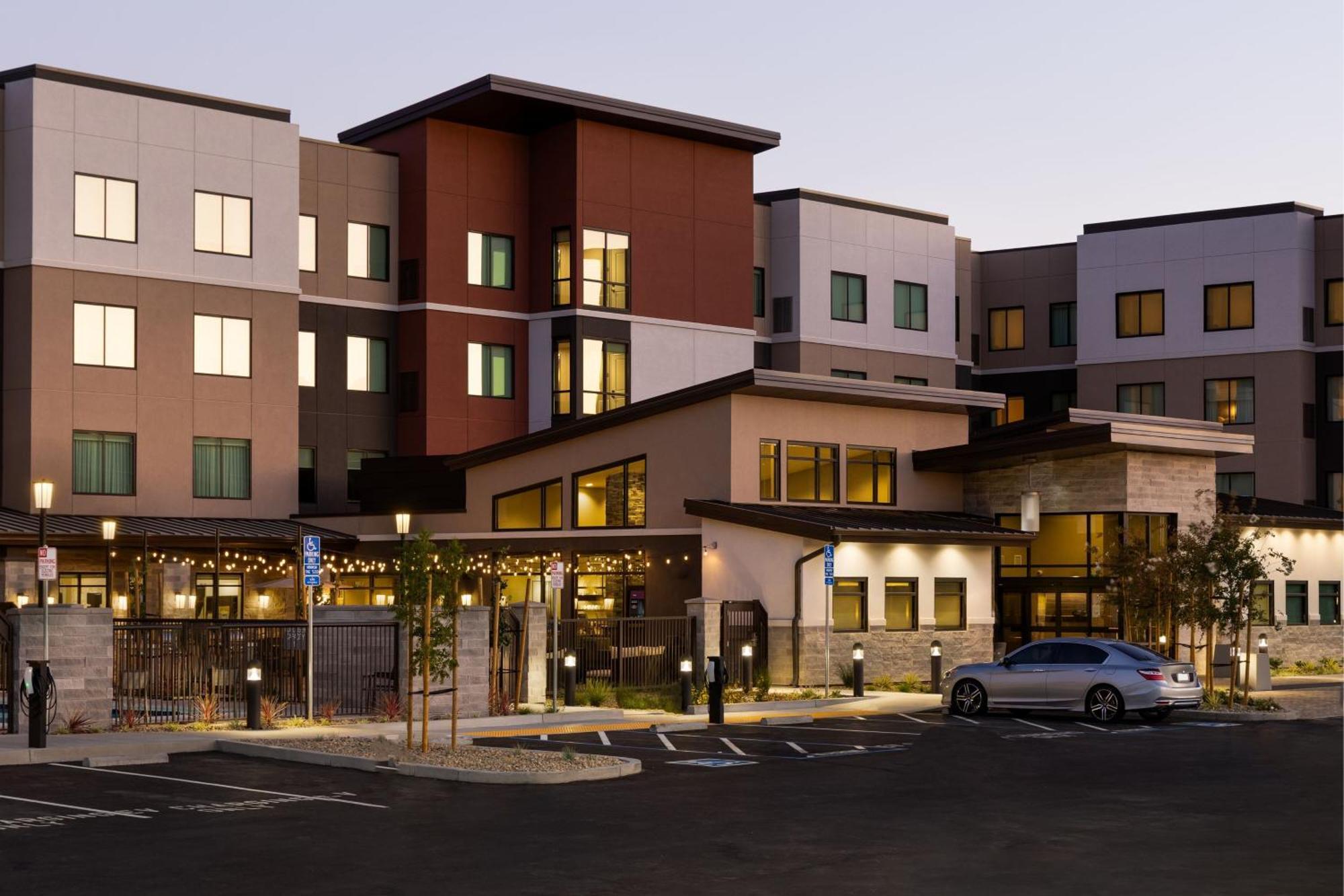 Residence Inn By Marriott Fairfield Napa Exterior photo