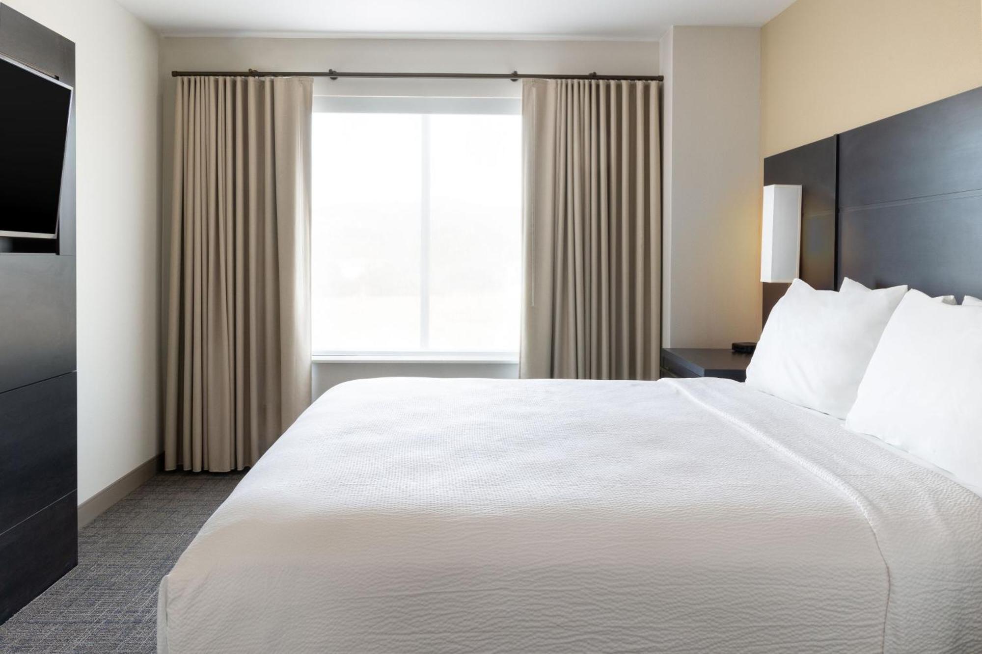 Residence Inn By Marriott Fairfield Napa Exterior photo